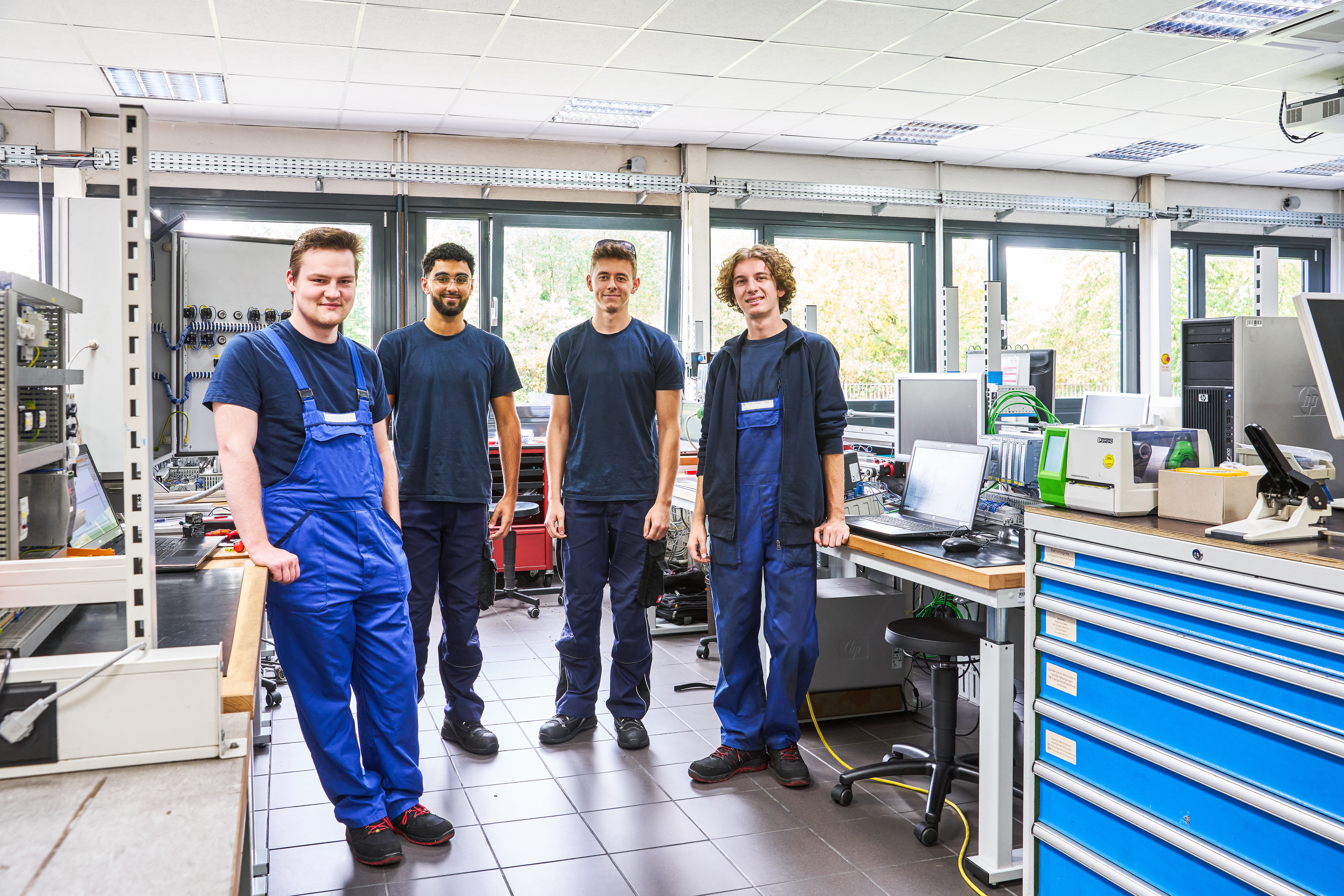 Siempelkamp-Auszubildende in der Lehrwerkstatt